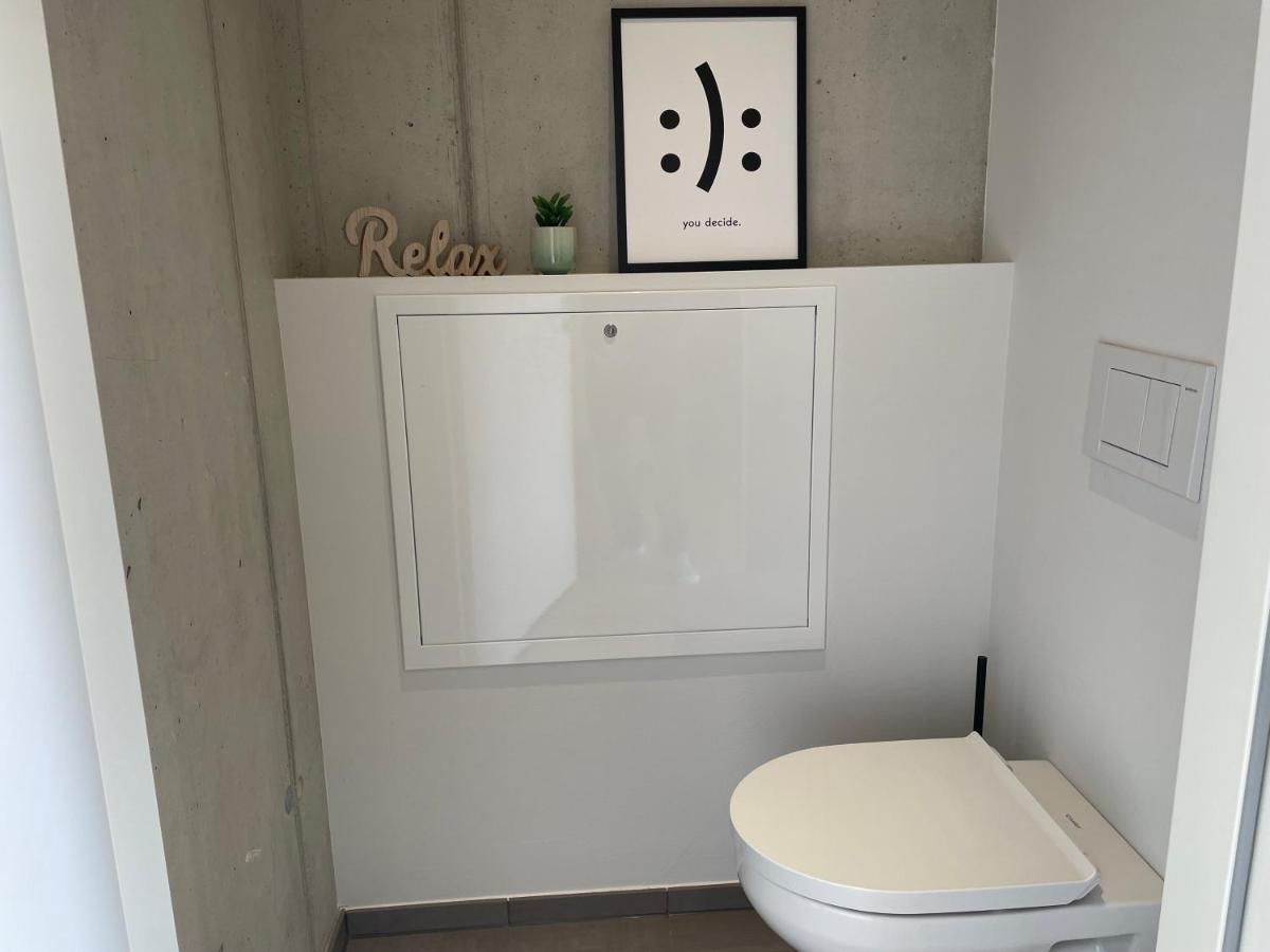 *Brandnew* Modernes Apartment In Den Weinbergen Mit Pool Und Sauna Spielfeld Eksteriør bilde
