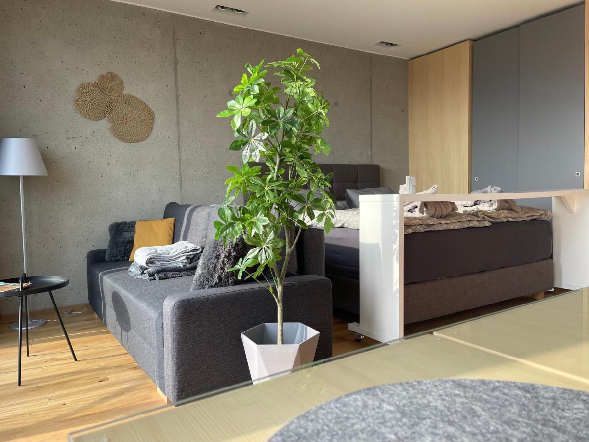 *Brandnew* Modernes Apartment In Den Weinbergen Mit Pool Und Sauna Spielfeld Eksteriør bilde